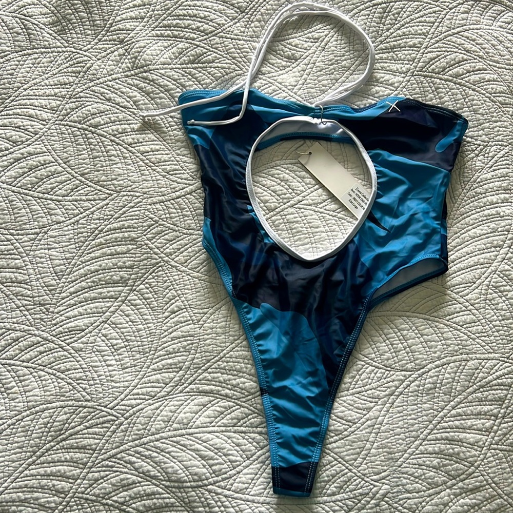 Hook one piece bathing suit